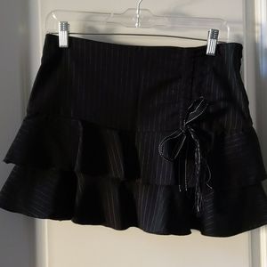 Black White Pinstripe Scrunch Ruffle Mini Skirt 7